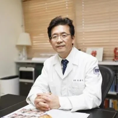 [뉴스토마토]  "코 재수술·코 보형물 제거 시 본인의 상태 정확히 파악해야 해" 