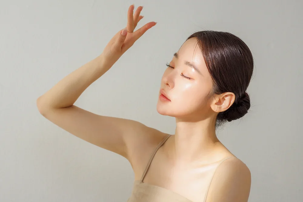 둘째, 자외선 관리가 결과 지속에 직접 영향을 줍니다.