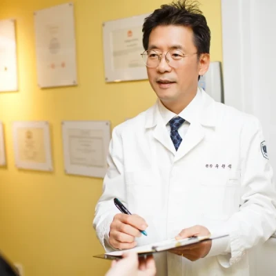 [메디컬투데이] 코성형 부작용으로 인한 구축코, 재수술 선택 신중해야