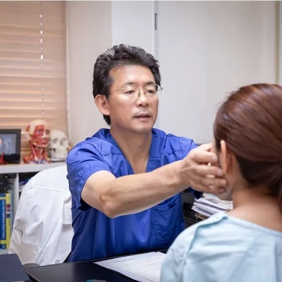 [메디컬투데이] 안면윤곽 수술 후 앞턱 처짐, 앞턱근육 재배치로 교정해야